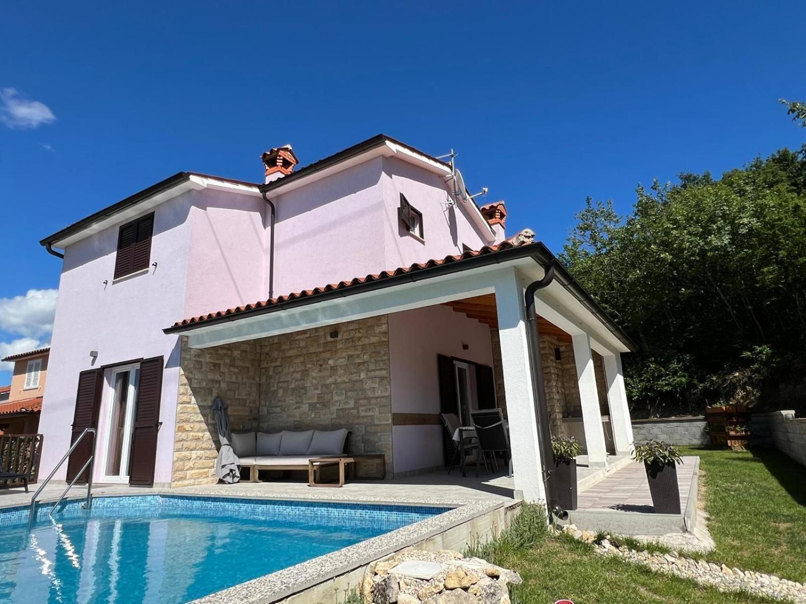 Villa El Istria Лабин Екстериор снимка